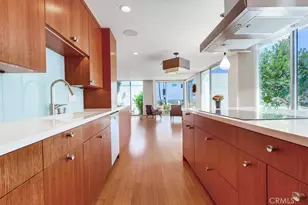 2999 E Ocean Blvd, Long Beach, CA 90803 - Photo 23