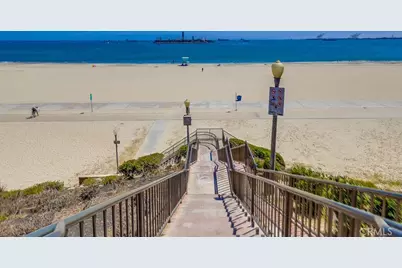 2999 E Ocean Boulevard #120, Long Beach, CA 90803 - Photo 29