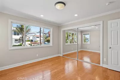 944 5th Street, Hermosa Beach, CA 90254 - Photo 11