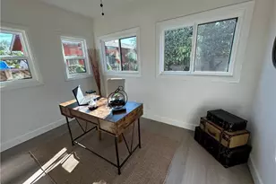 1636 W 70th, Los Angeles, CA 90047 - Photo 31