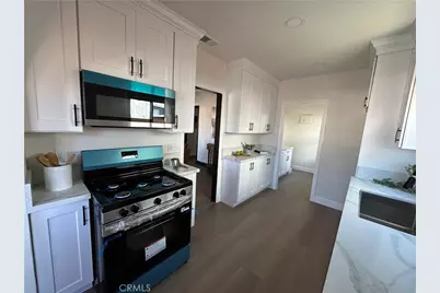 1636 W 70th, Los Angeles, CA 90047 - Photo 19