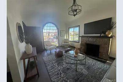 1636 W 70th, Los Angeles, CA 90047 - Photo 11