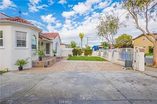 11639 Menlo, Hawthorne, CA 90250 - Photo 3