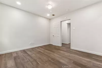 11639 Menlo, Hawthorne, CA 90250 - Photo 27