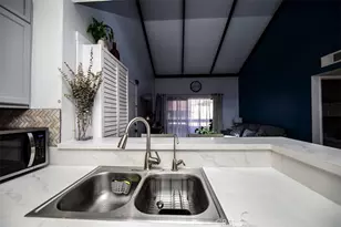 18756 Mandan, Canyon Country, CA 91351 - Photo 33