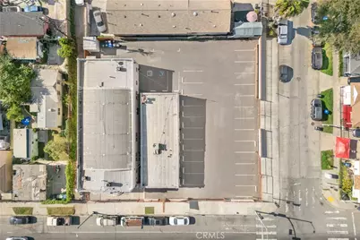 8461 San Pedro Street, Los Angeles, CA 90003 - Photo 11