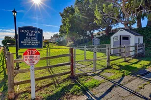 2275 W 25th, San Pedro, CA 90732 - Photo 59