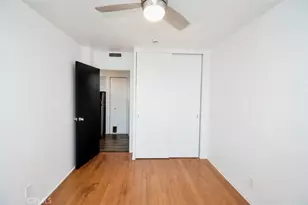 100 Atlantic Ave, Long Beach, CA 90802 - Photo 9