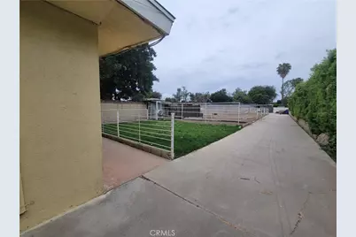7015 N Atlantic Place, Long Beach, CA 90805 - Photo 57