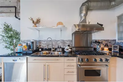 835 Locust Avenue #310, Long Beach, CA 90813 - Photo 7