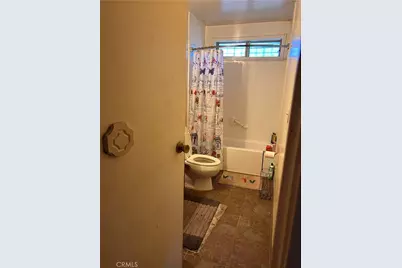 329 E 109th, Los Angeles, CA 90061 - Photo 11