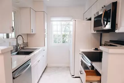 3500 S Greenville Street #A3, Santa Ana, CA 92704 - Photo 9