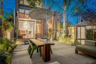 542 Altair Pl, Venice, CA 90291 - Photo 39