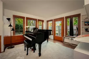 542 Altair Pl, Venice, CA 90291 - Photo 9