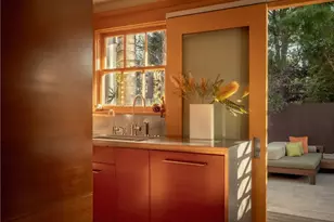 542 Altair Pl, Venice, CA 90291 - Photo 21