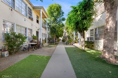 14153 Sylvan, Van Nuys, CA 91401 - Photo 9