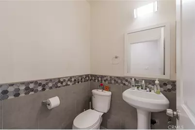 2461 N Santa Ana N, Los Angeles, CA 90059 - Photo 13