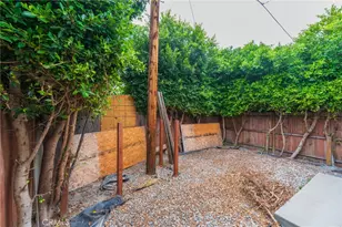 2461 N Santa Ana N, Los Angeles, CA 90059 - Photo 23