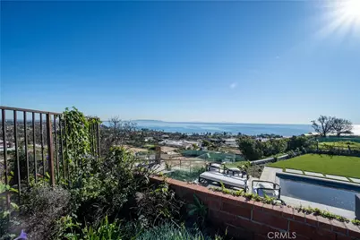 800 El Oro, Pacific Palisades, CA 90272 - Photo 15