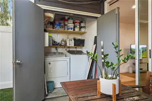 25671 Pine Creek Ln, Wilmington, CA 90744 - Photo 21