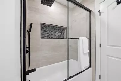 8688 Denver Street, Ventura, CA 93004 - Photo 19