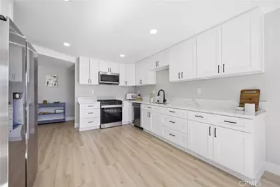 8688 Denver Street, Ventura, CA 93004 - Photo 11