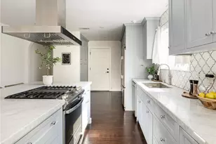 1110 Queen Anne, Los Angeles, CA 90019 - Photo 25