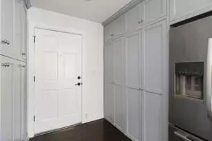 1110 Queen Anne, Los Angeles, CA 90019 - Photo 27