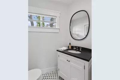 318 S Francisca Avenue, Redondo Beach, CA 90277 - Photo 13