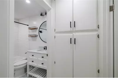 802 Camino Real #206, Redondo Beach, CA 90277 - Photo 23