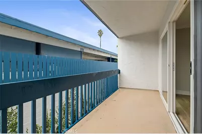 802 Camino Real #206, Redondo Beach, CA 90277 - Photo 17