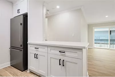 802 Camino Real #206, Redondo Beach, CA 90277 - Photo 9