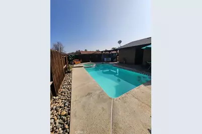 6300 Ringwood Street, Bakersfield, CA 93313 - Photo 17