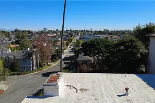 2623 Laurel, Manhattan Beach, CA 90266 - Photo 15