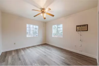 322 S Grand Avenue, San Pedro, CA 90731 - Photo 9