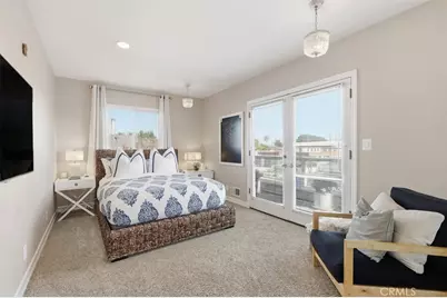 8325 Delgany Avenue, Playa del Rey, CA 90293 - Photo 27