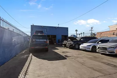 3846 W Imperial, Hawthorne, CA 90303 - Photo 5