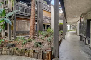 8650 Gulana, Playa del Rey, CA 90293 - Photo 25