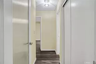 8650 Gulana, Playa del Rey, CA 90293 - Photo 19