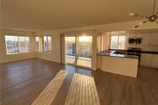 1881 Molino, Signal Hill, CA 90755 - Photo 3