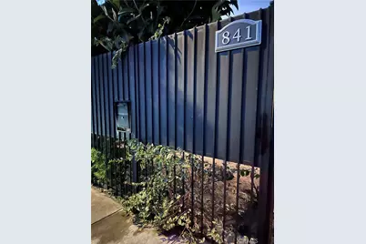 841 W 58th, Los Angeles, CA 90037 - Photo 17