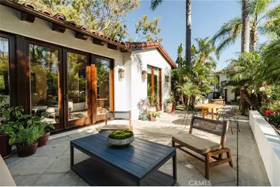 1807 Valley Park Avenue, Hermosa Beach, CA 90254 - Photo 57