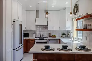 202 N Irena Ave, Redondo Beach, CA 90277 - Photo 9