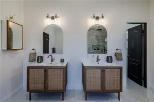 202 N Irena Ave, Redondo Beach, CA 90277 - Photo 19