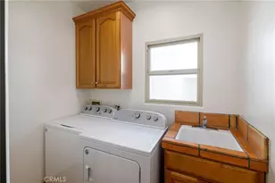 202 N Irena Ave, Redondo Beach, CA 90277 - Photo 23