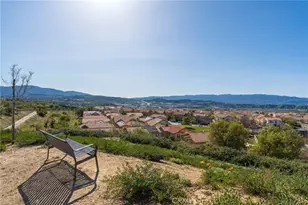 27649 Skylark, Saugus, CA 91350 - Photo 39