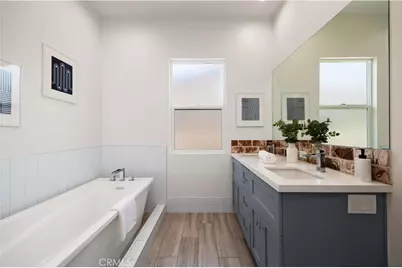 2410 Grant Avenue #A, Redondo Beach, CA 90278 - Photo 17