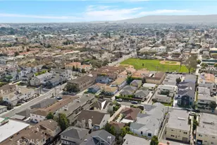 2317 Carnegie Ln, Redondo Beach, CA 90278 - Photo 31