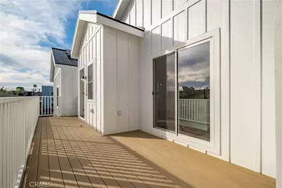 226 B Arena Street #B, El Segundo, CA 90245 - Photo 1