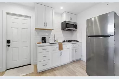 7337 W 88th Street, Los Angeles, CA 90045 - Photo 33